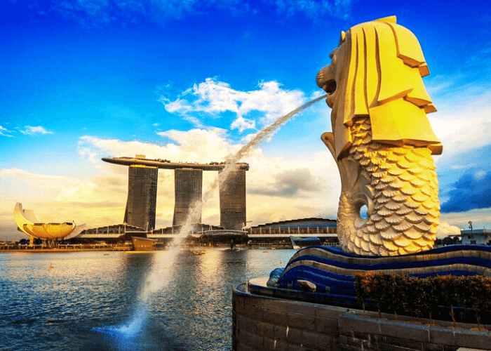 Visit Singapore - Immerse yourself in the dynamic cityscape and cultural richness with our expert travel services from Pakistan.